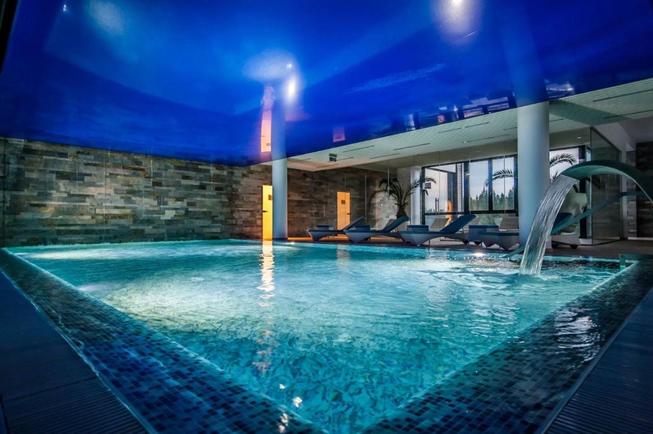 Luxapartment Poiana Brasov Bagian luar foto