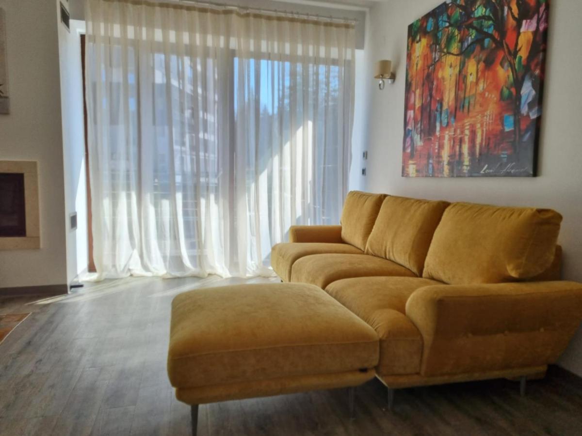 Luxapartment Poiana Brasov Bagian luar foto