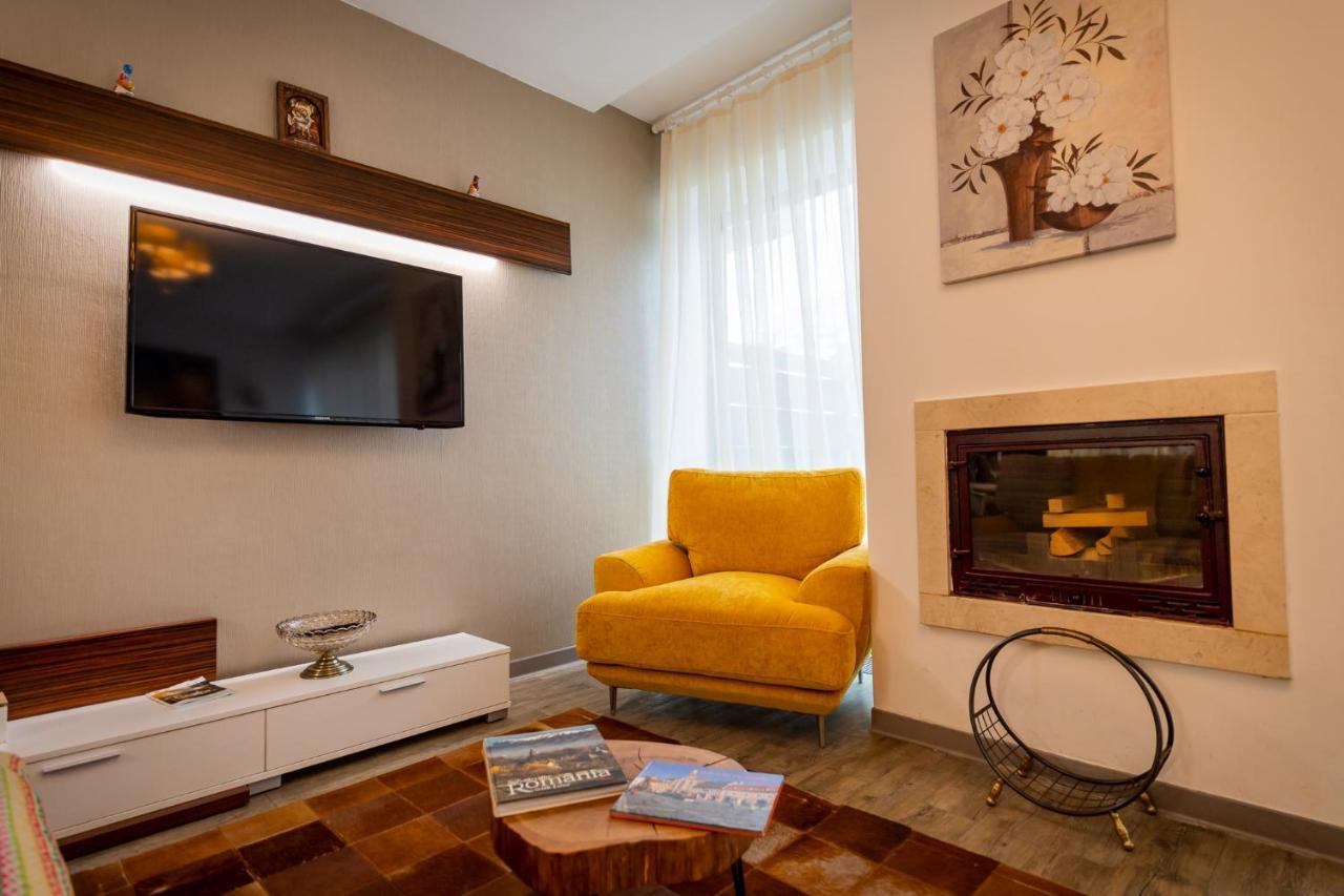Luxapartment Poiana Brasov Bagian luar foto